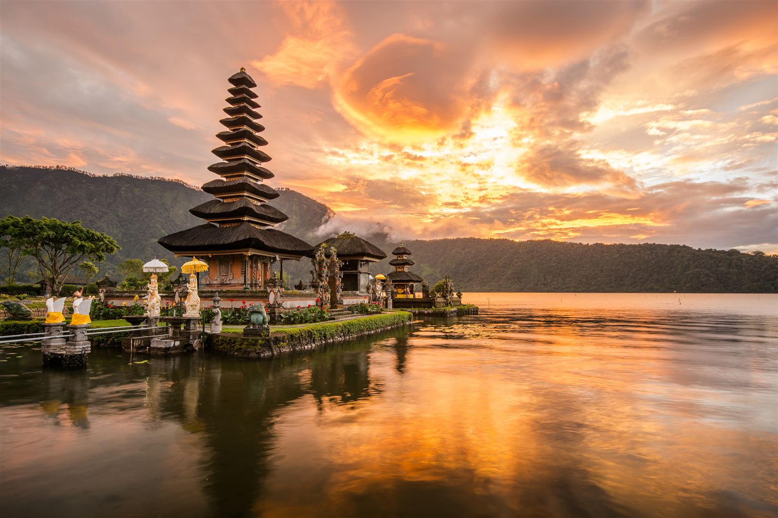 DESCUBRIMIENTO CULTURAL DE BALI