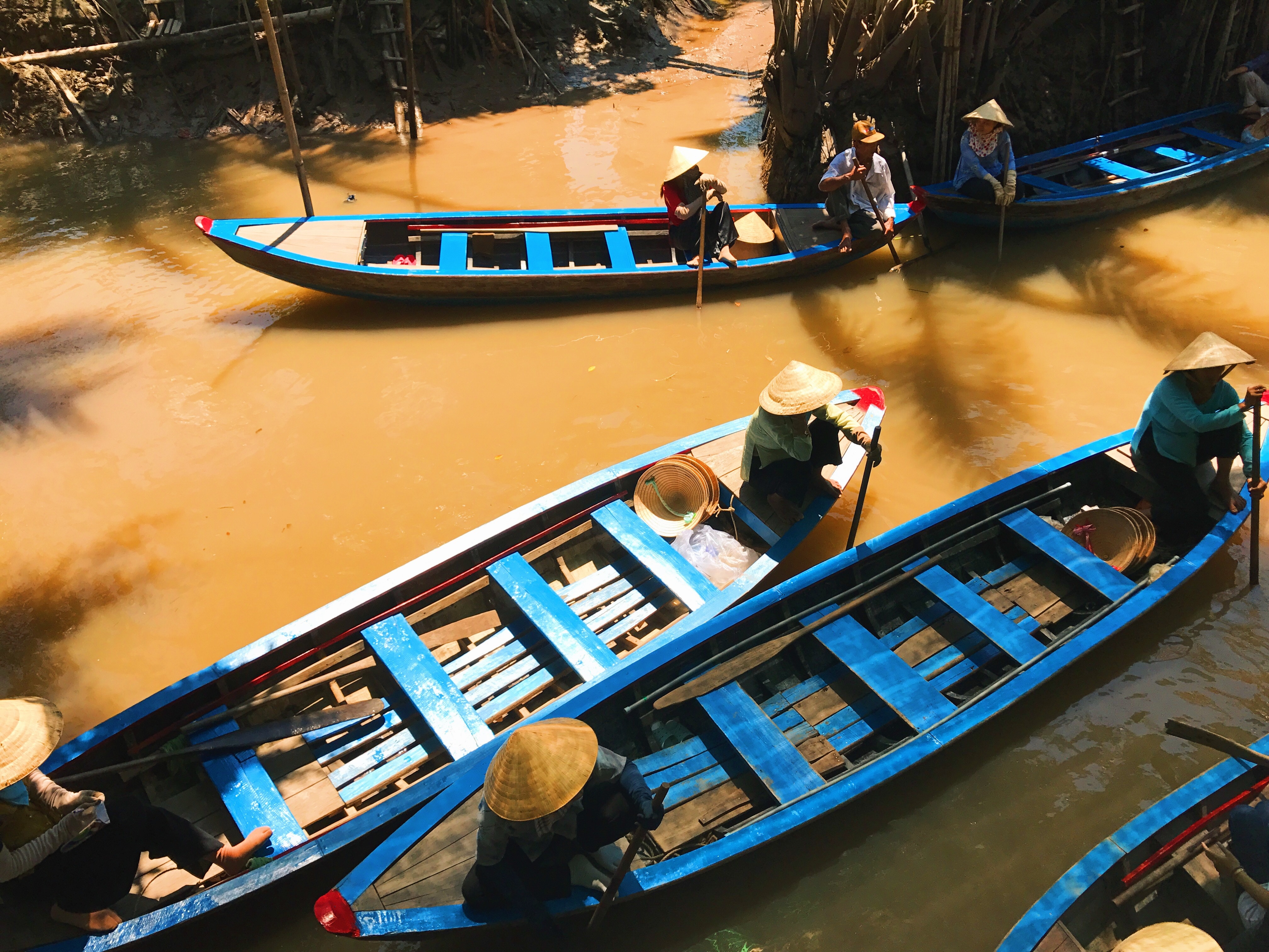 DE SAIGON AL MEKONG