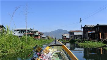*!<=*ParamsSpilitItems*=>*!DIA 8*!<=*ParamsSpilitItems*=>*!PINDAYA - INLE*!<=*ParamsSpilitItems*=>*!