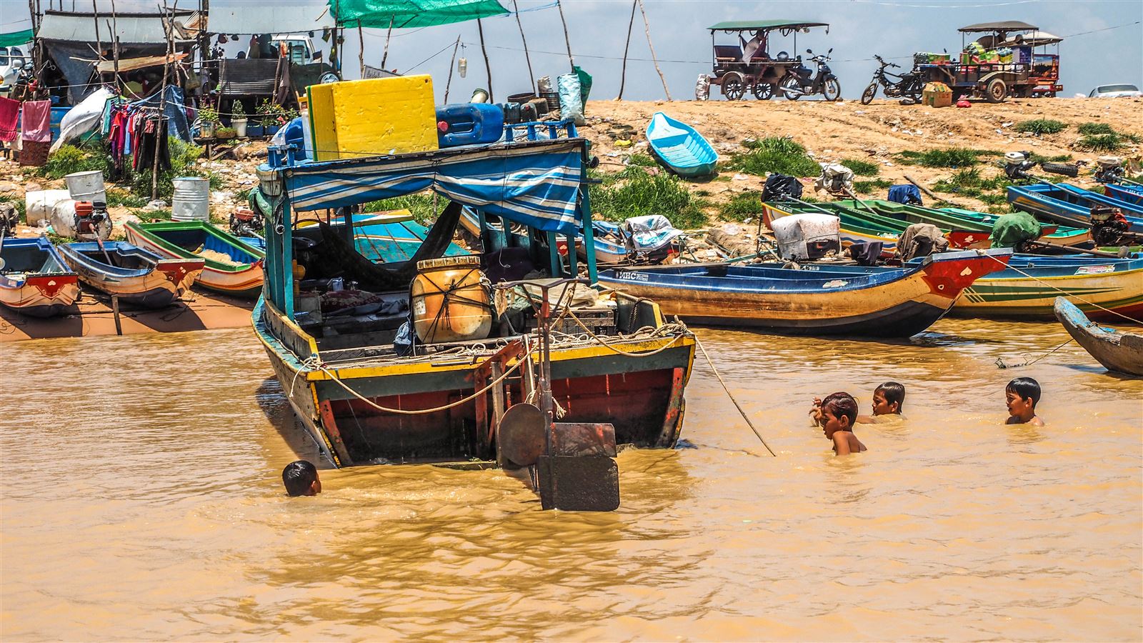 DE BATTAMBANG A SIEM REAP