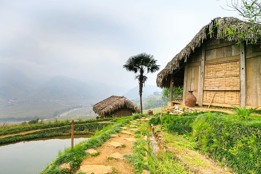 EL PUEBLO DE MADERA DE KIM BONG Y DE LAS CERAMICAS DE THANH HA